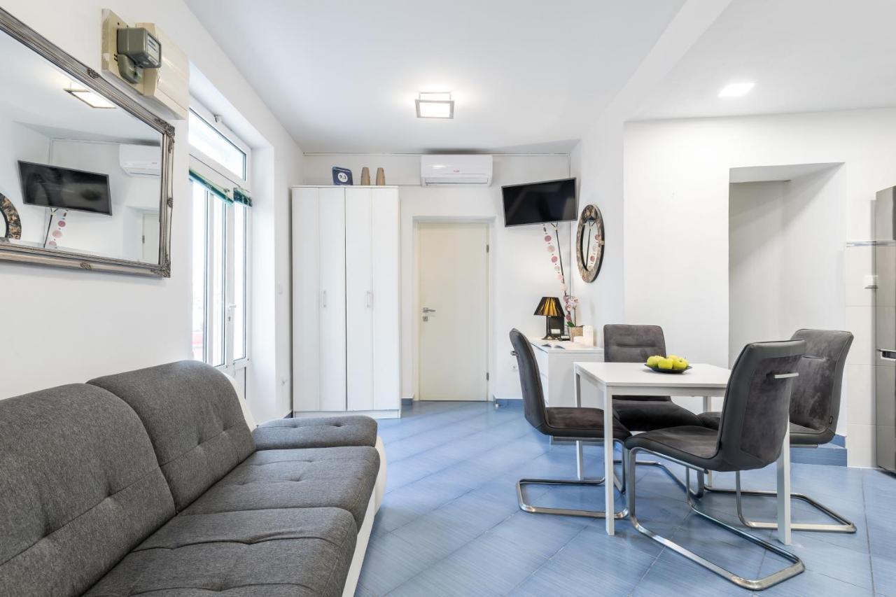 Charming Apartment สปลิท ภายนอก รูปภาพ